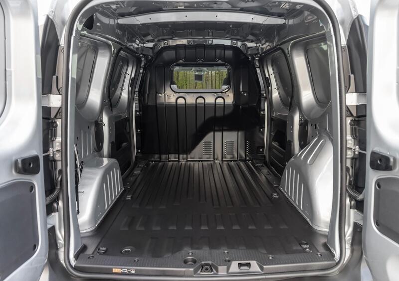 Renault Express (2021-23) (13)