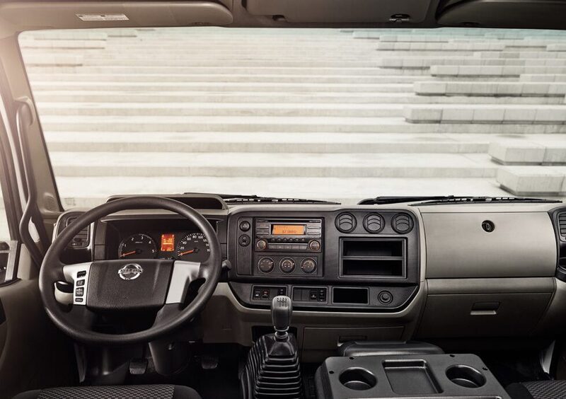 Nissan NT500 (2014-17) (3)