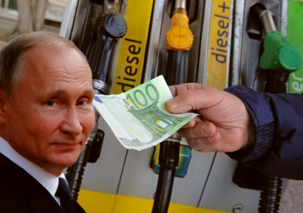 Putin non fa esplodere solo le bombe, ma anche i prezzi di carburanti, gas e materie prime: petrolio ai massimi, salgono ancora benzina, gasolio e gpl