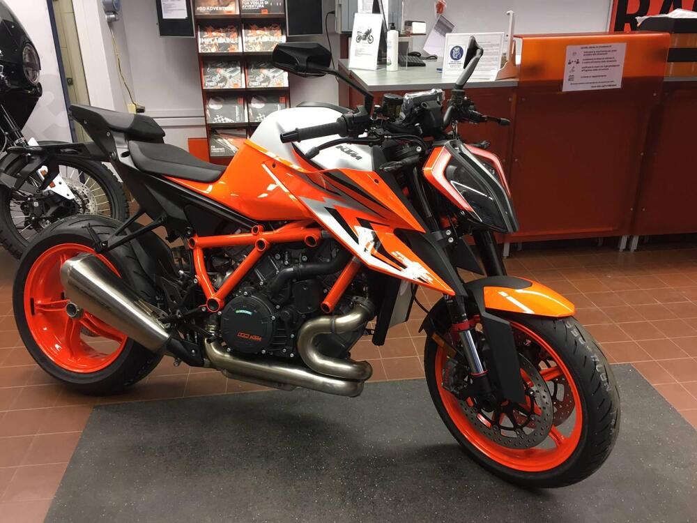 KTM 1290 Super Duke R (2022 - 23) (9)