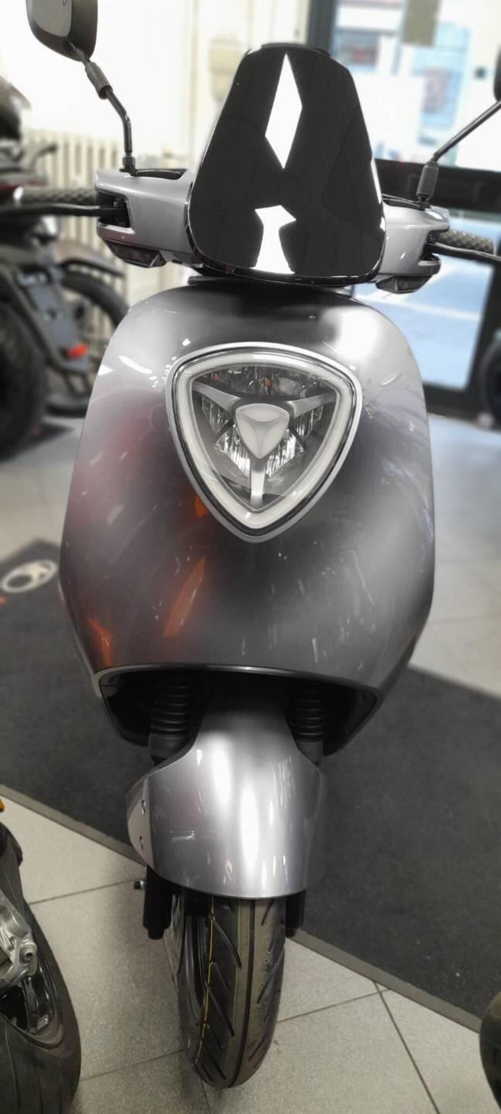 Yadea C1S Pro (2020 - 25) (6)