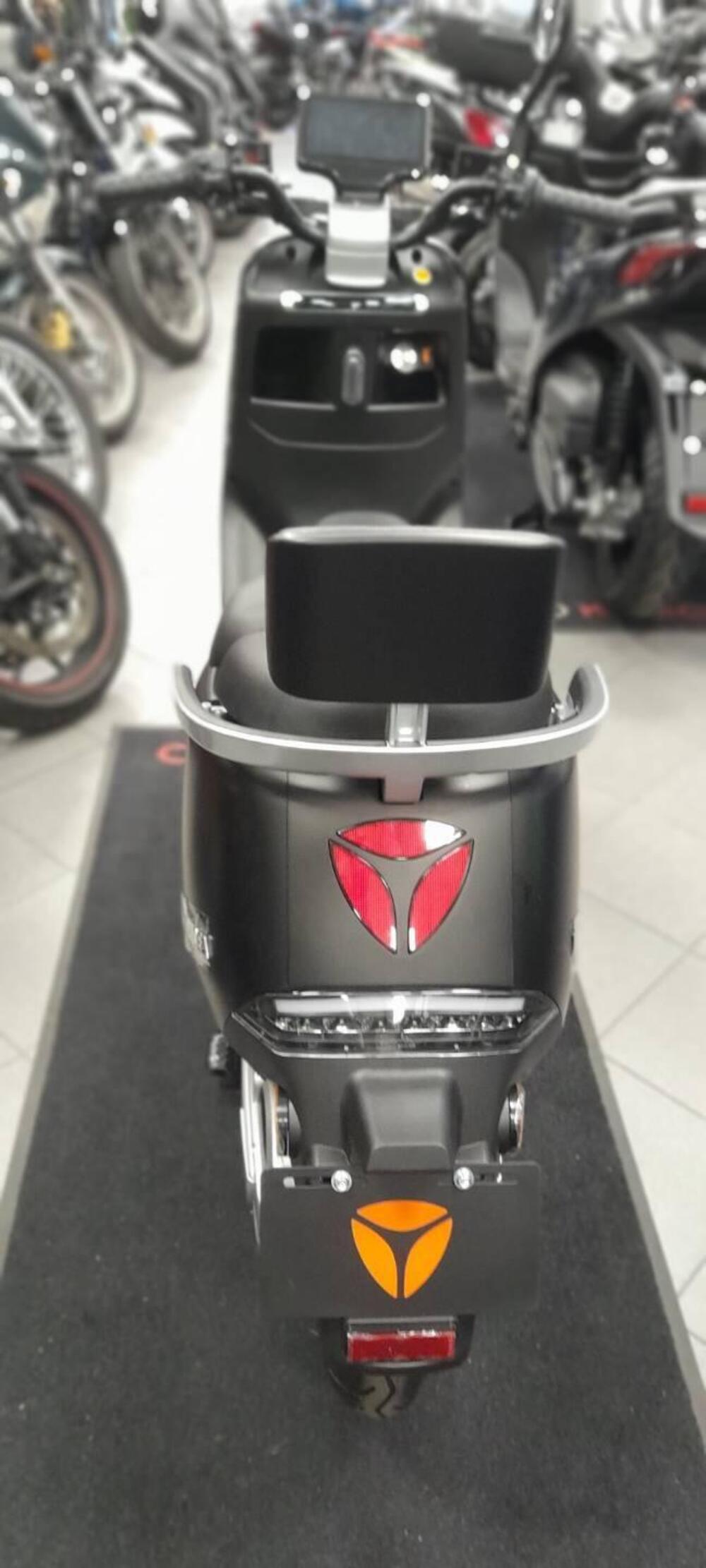 Yadea G5 Pro 2 Batterie (2022 - 25) (2)