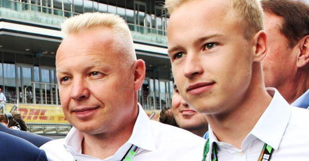 Pap&agrave; Mazepin ha minacciato la Haas di togliere lo sponsor per colpa di Schumacher