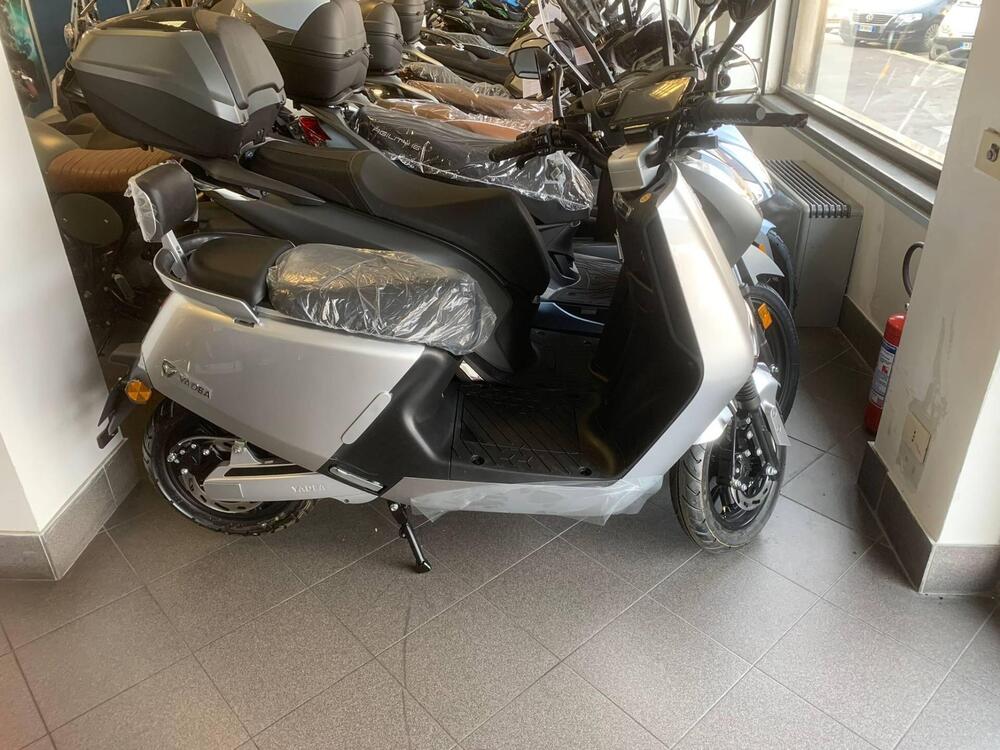 Yadea G5S (2022 - 25)