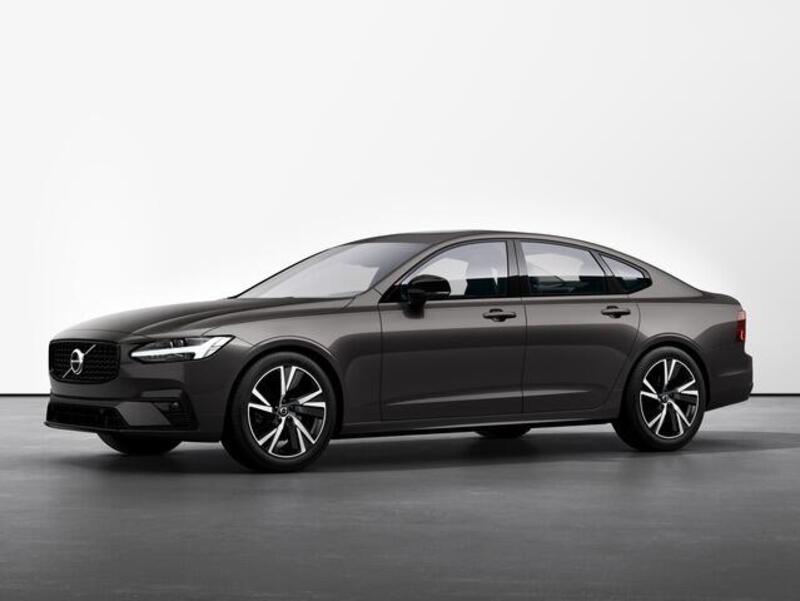 Volvo S90 B4 automatico Ultimate Dark