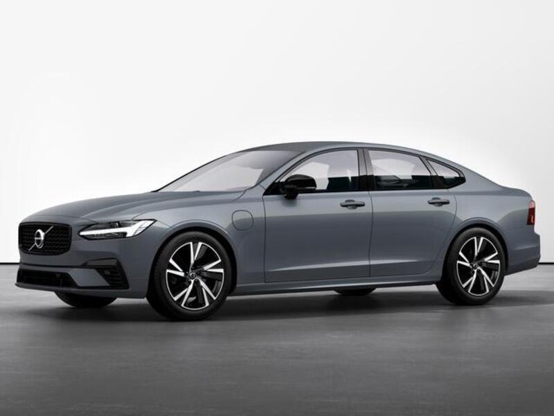 Volvo S90 T8 Recharge AWD Plug-in Hybrid automatico Plus Dark