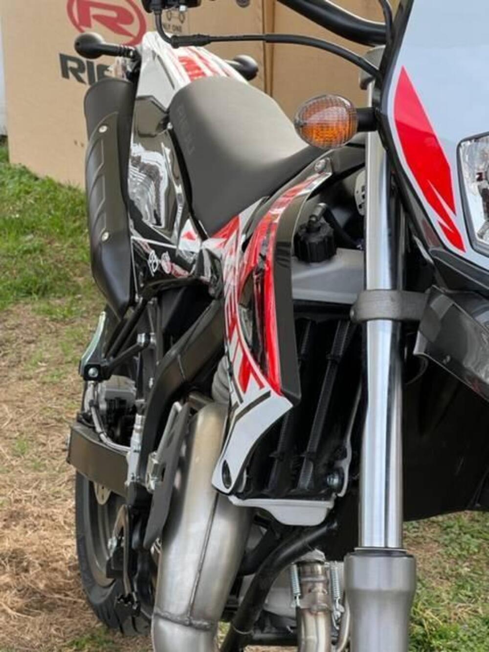 Rieju MRT 50 Supermotard (2021 - 25) (6)