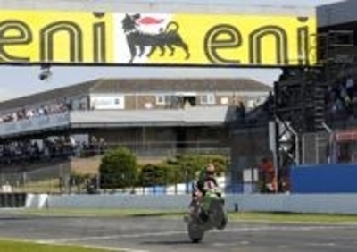 Quinto round del mondiale SBK a Donington