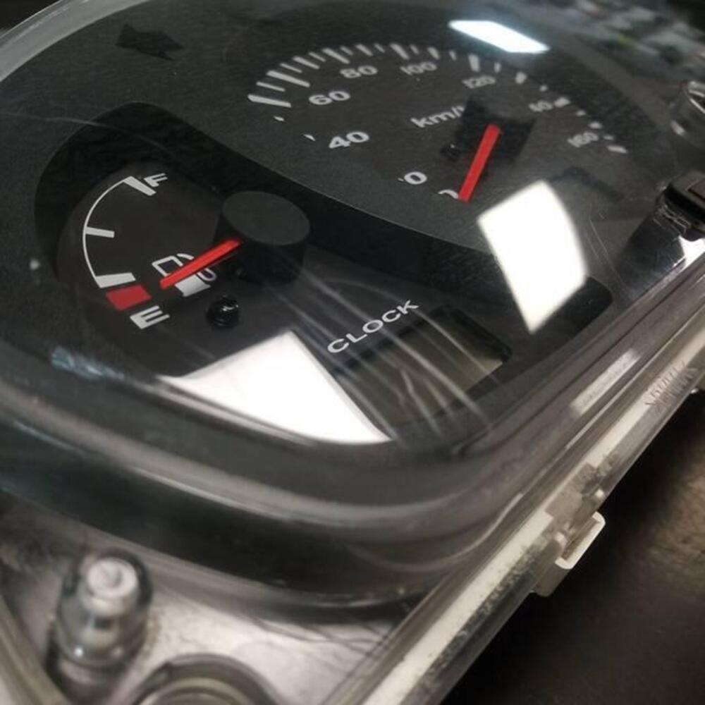 strumentazione AN 400 Suzuki (10)