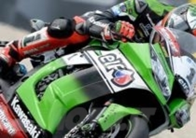 Sykes chiude in teste le prove SBK a Donington