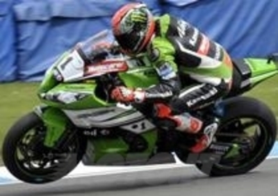 SBK. Doppietta di Sykes a Donington Park 