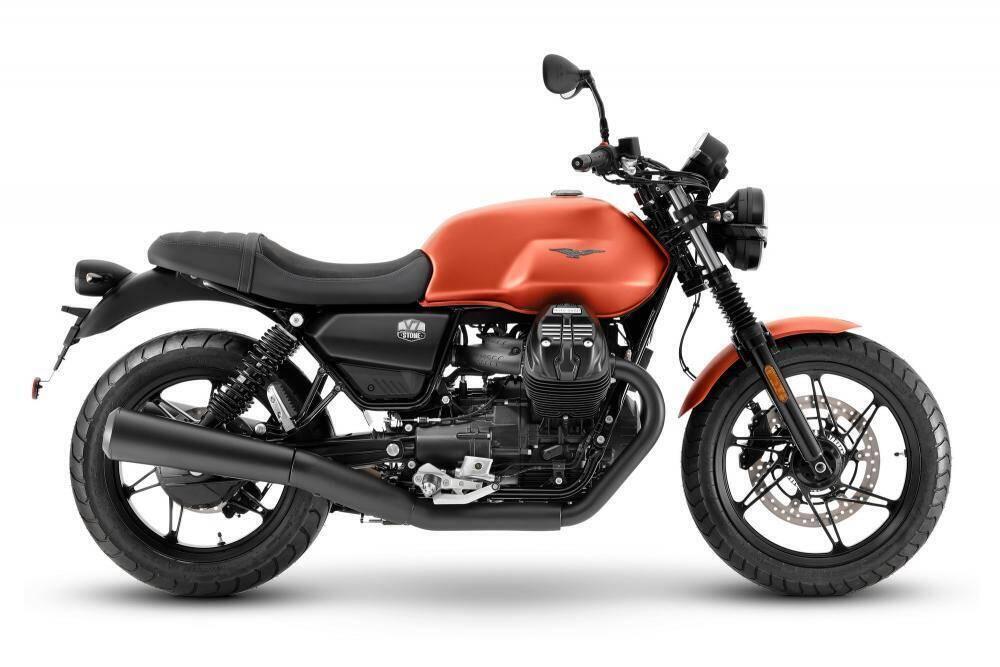 Moto Guzzi V7 Stone (2021 - 24) (2)