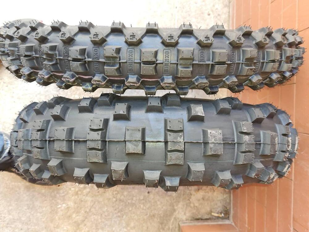 Gomme Shinko Enduro Shinko Motorcycle Tires