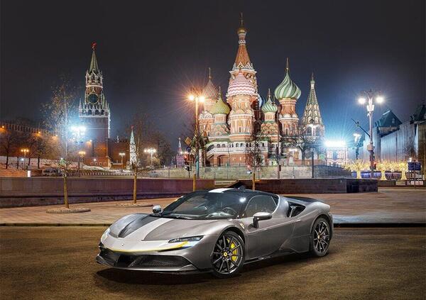 Ferrari contro Putin: stop alla produzione per la Russia