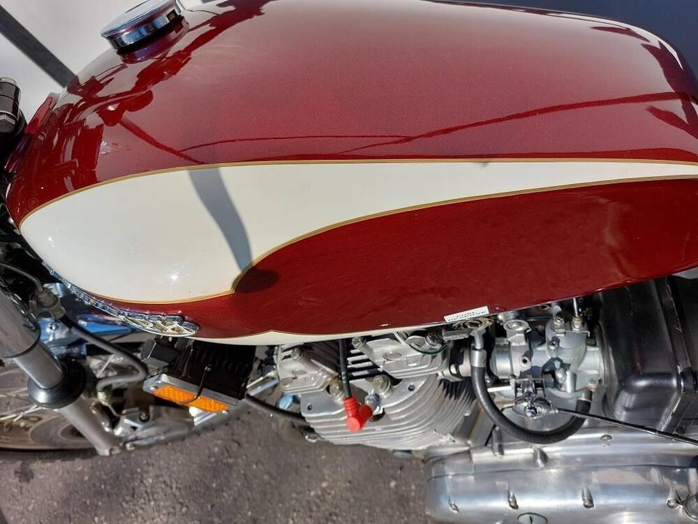 Triumph Trident 750 T160  (5)