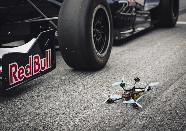 Formula 1, inizia l'era dei droni: sicurezza a rischio per lo spettacolo?