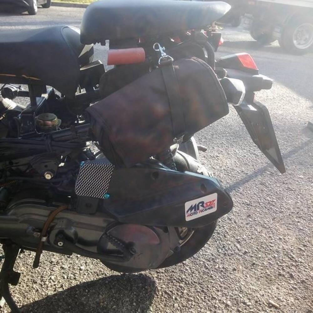 Sym Super Duke 150 LC (11)