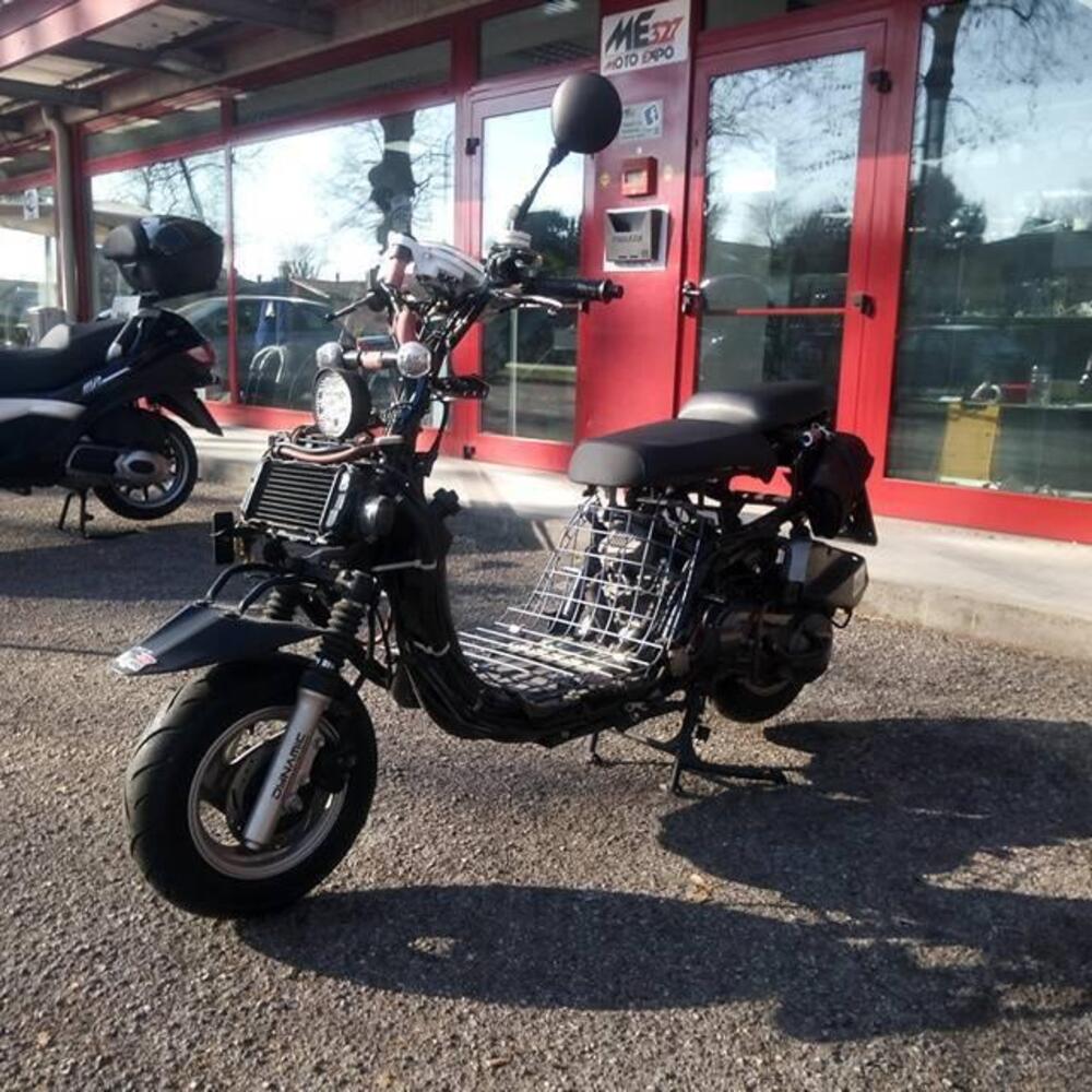 Sym Super Duke 150 LC (14)