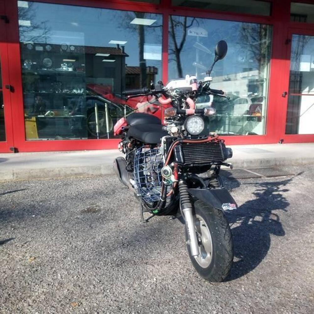 Sym Super Duke 150 LC (15)