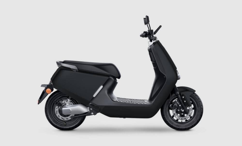 Yadea G5 Pro (2022 - 25) (2)