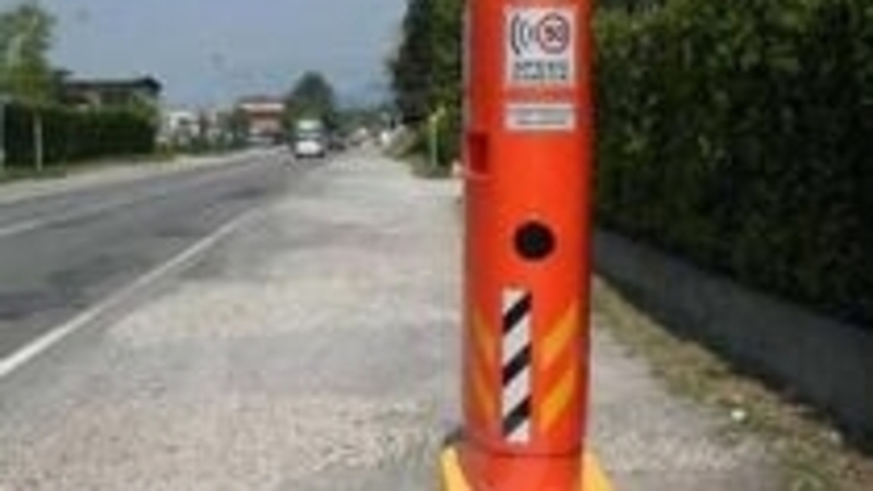 Speed Check e Velo Ok: sono finti, ma fanno gola  