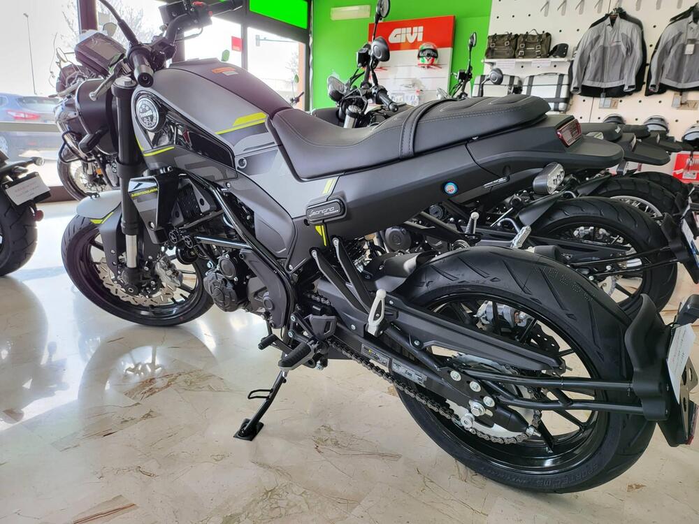 Benelli Leoncino 250 (2019 - 20) (3)