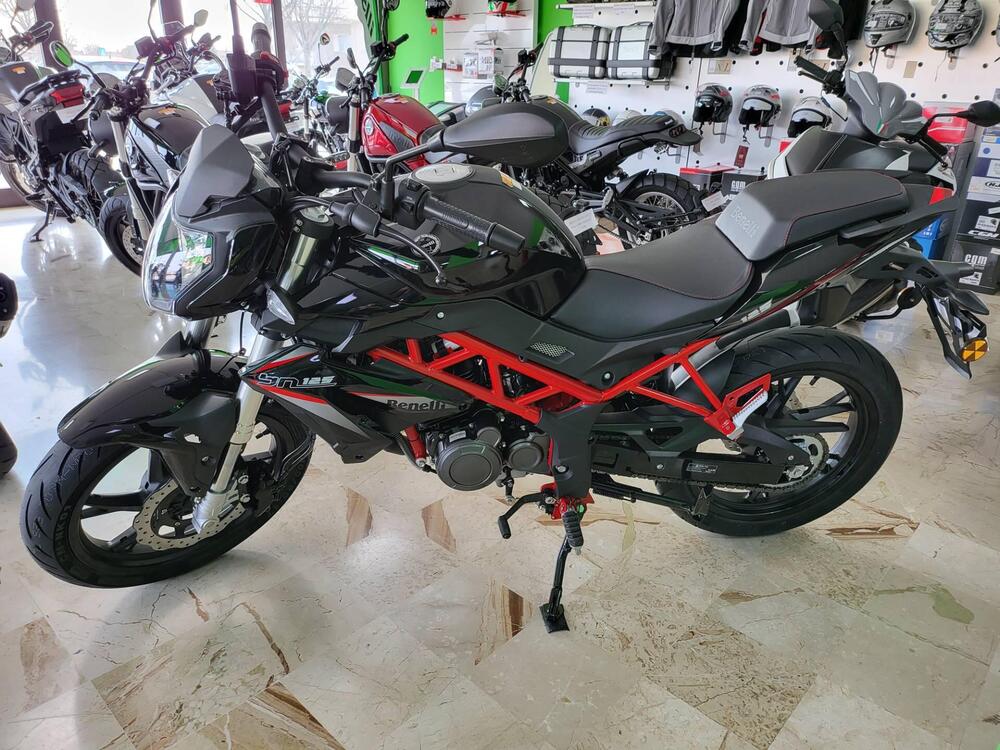 Benelli BN 125 (2021 - 25) (2)