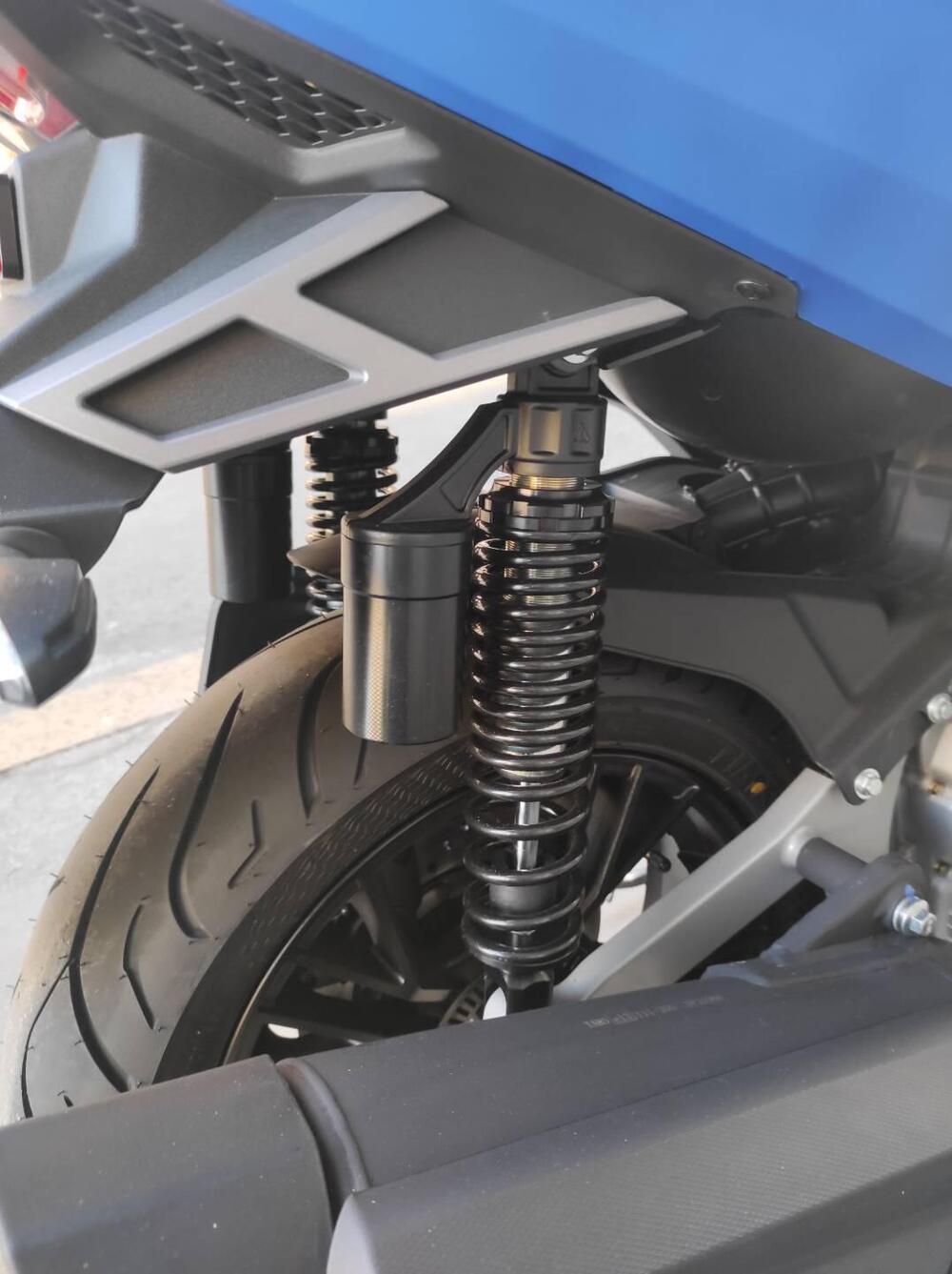 Wottan Motor Storm-S 300 (2020 - 25) (16)