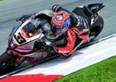 SBK. Melandri vince gara 1 a Sepang 