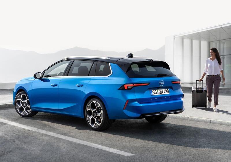 Opel Astra Station Wagon (2022-->>) (4)