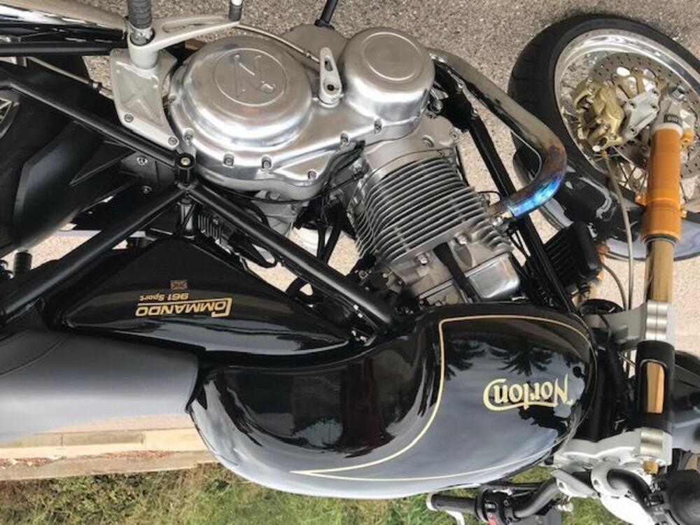 Norton Commando 961 Sport (2011 - 17) (3)