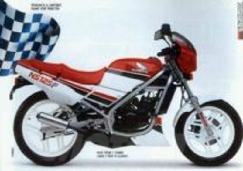 La Honda NS 125F in una pubblicit&amp;agrave; dell&#039;epoca
