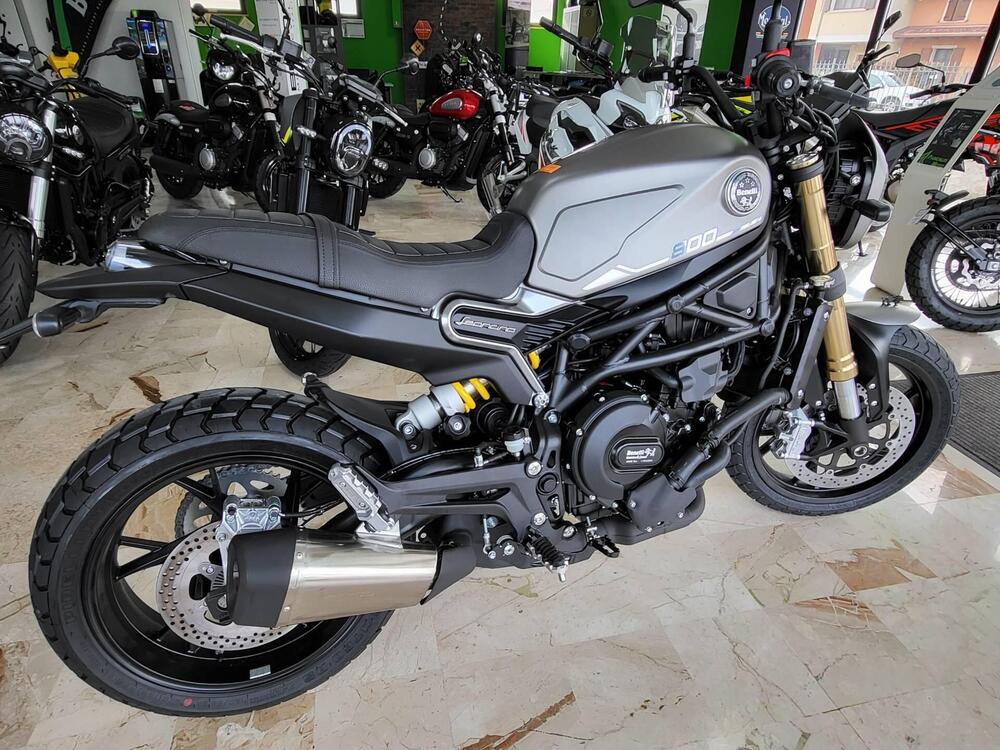 Benelli Leoncino 800 (2022 - 25) (2)