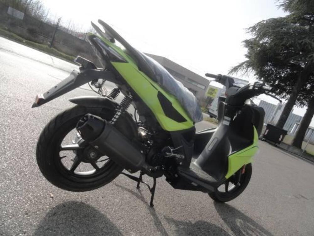 Kymco Super 8 50 R (2022 - 25) (6)