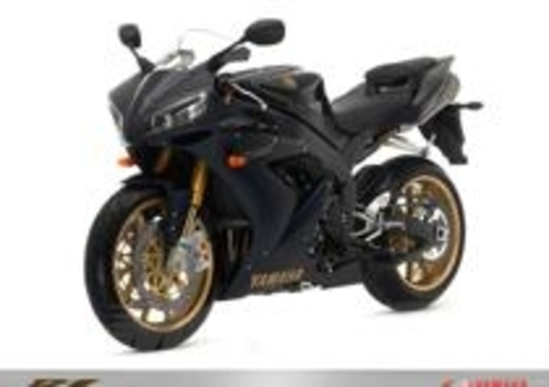 L&#039;ambitissima YZF-R1 SP del 2006 in un depliant dell&#039;epoca
