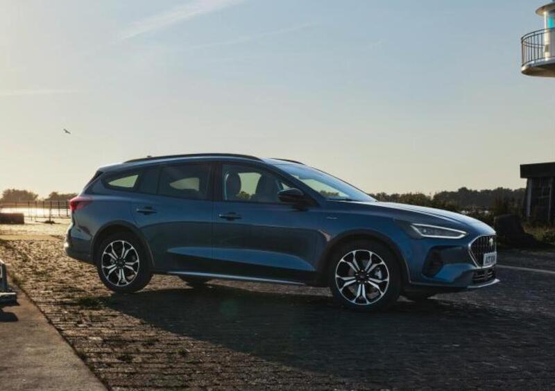 Ford Focus Station Wagon (2018-25) (5)