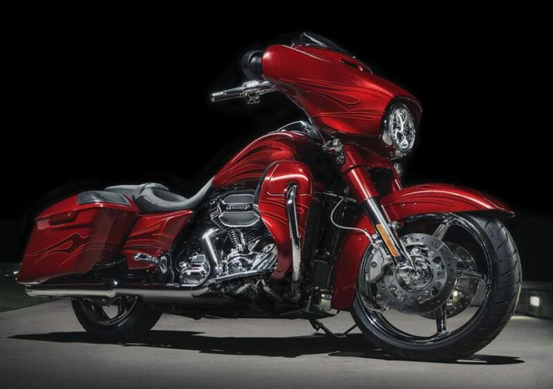 Harley-Davidson CVO - Custom Vehicle Operations 1800 Street Glide (2016 - 17) - FLHXSE