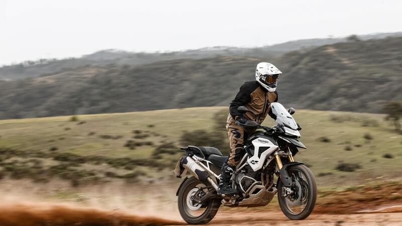 Triumph Tiger 1200 Rally Pro 2022: la prova in fuoristrada!