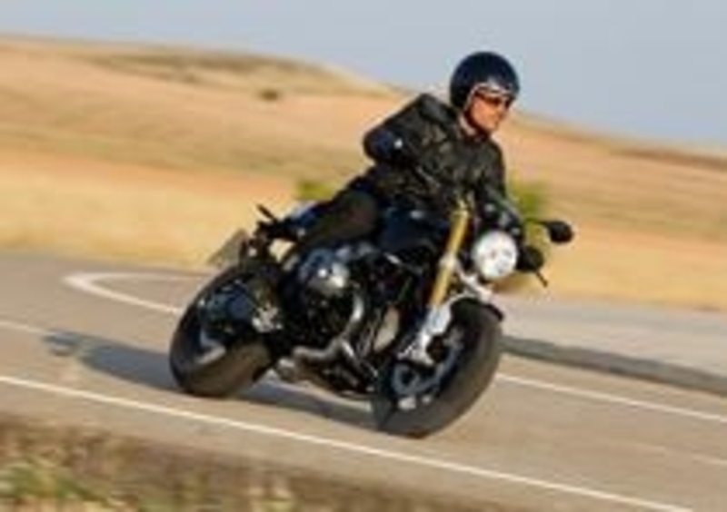 BMW R NineT
