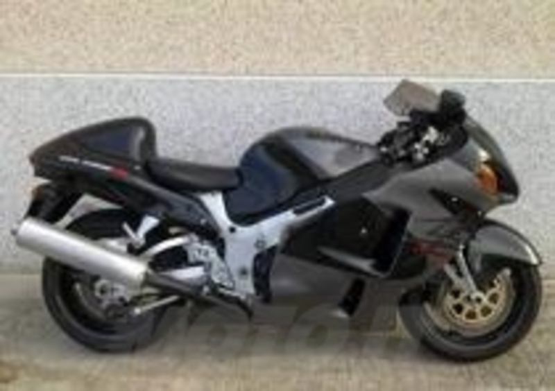 Suzuki GSX1300R Hayabusa
