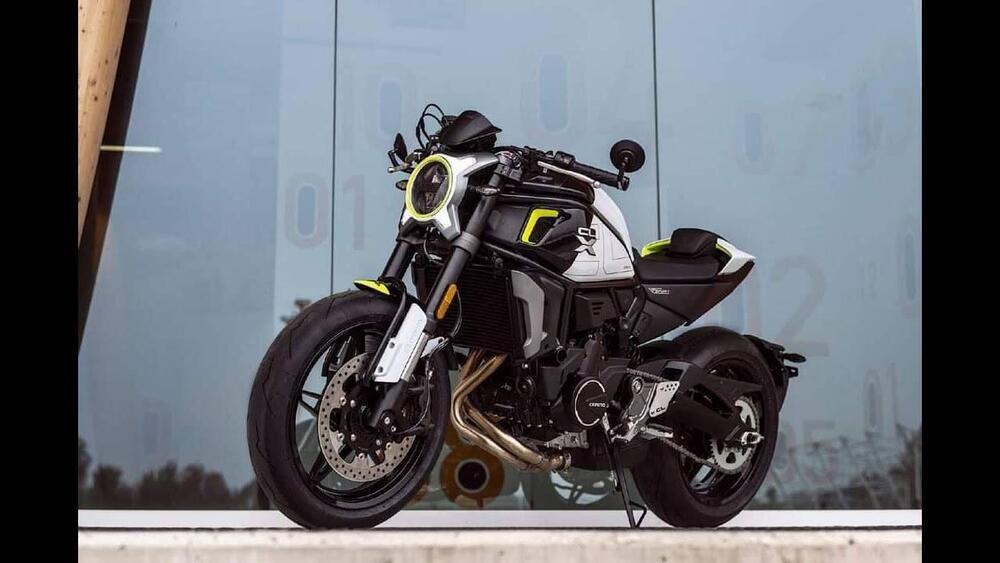 CFMOTO 700CL-X Sport (2022 - 25) (16)