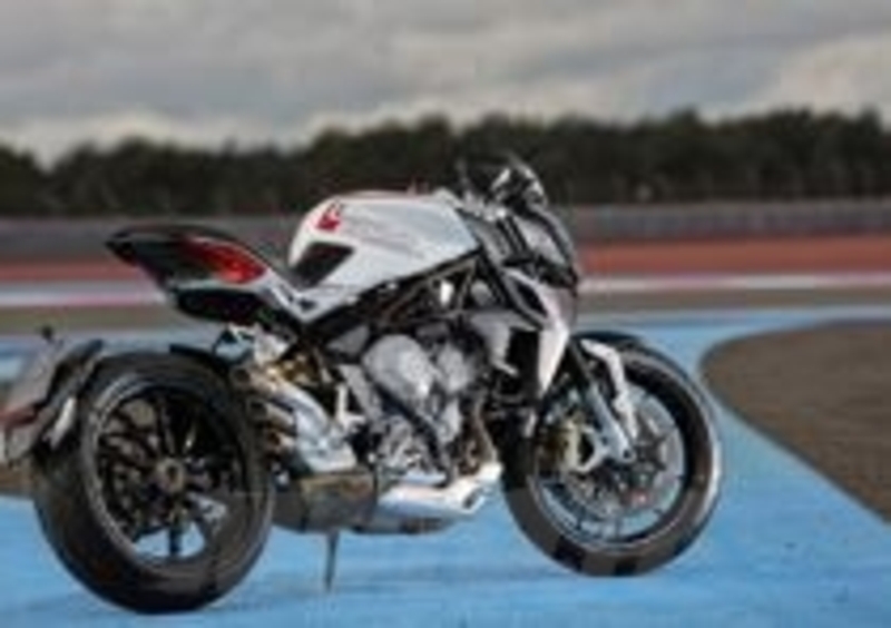 MV Agusta Brutale 800 Dragster 
