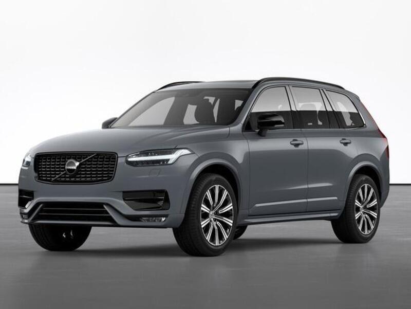 Volvo XC90 B5 AWD automatico 7 posti Ultimate Dark