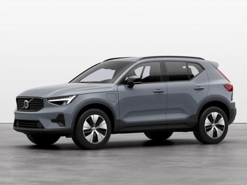 Volvo XC40 T4 Recharge Plug-in Hybrid automatico Plus Dark