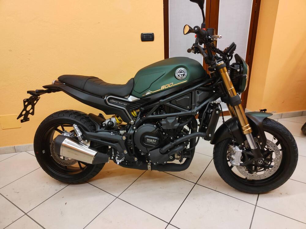 Benelli Leoncino 800 (2022 - 25)