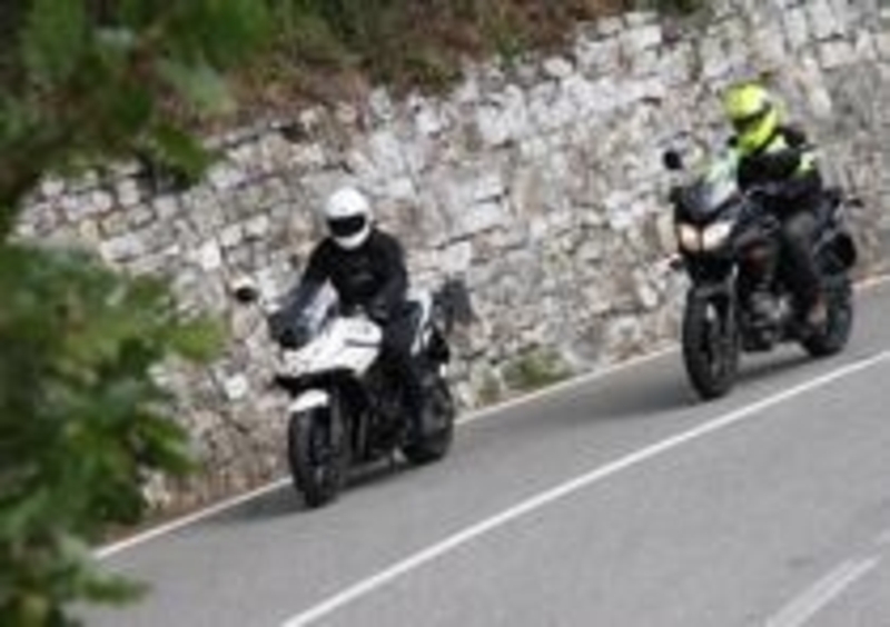 Le Suzuki V-Strom e Bandit S in citt&amp;agrave;
