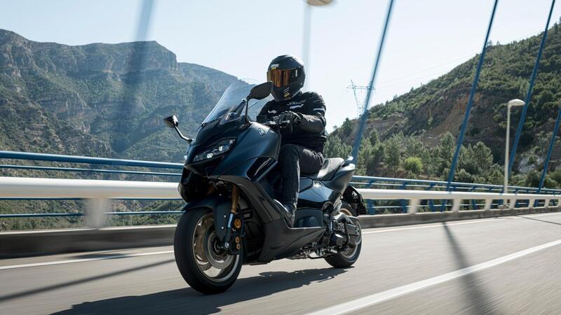 Yamaha TMAX: odi et amo