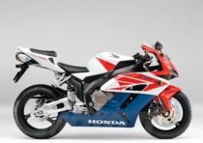 La Honda CBR1000RR del 2004, prima versione a cilindrata piena
