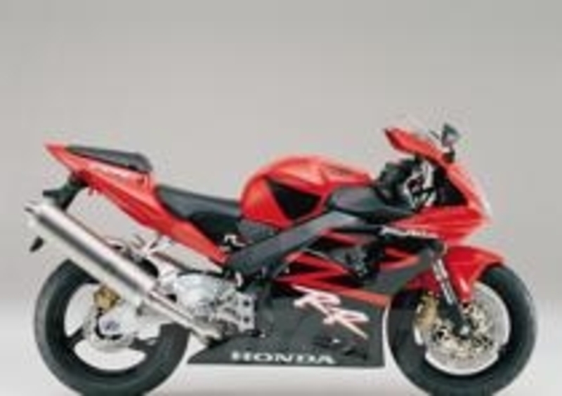 L&#039;ultima Honda CBR900RR, il modello 2002
