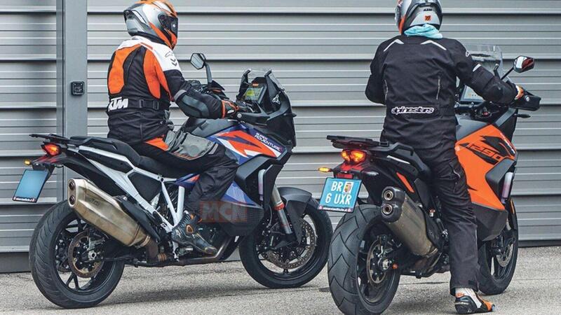 KTM 1290 Super Adventure SMT: l&#039;anti Pikes Peak? [Foto spia]